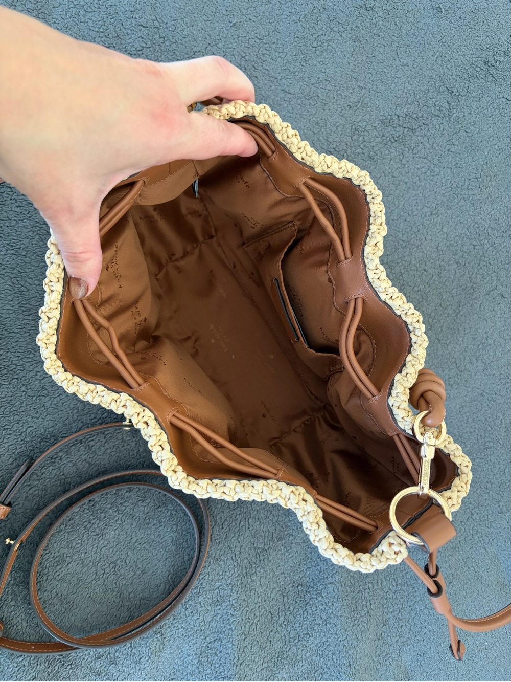 Kate Spade “Pinch” crossbody - Picture 6 of 6